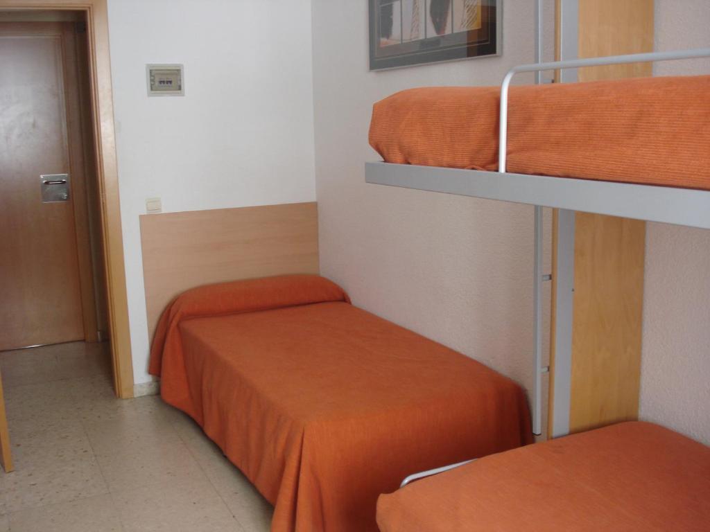 Albergue Inturjoven Sierra Nevada Rum bild